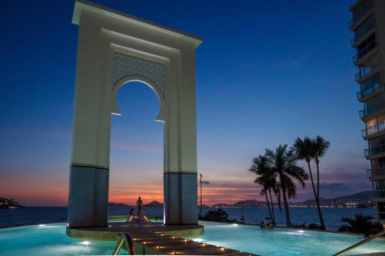 Hostpal Armandos Le Club Playa Privada Apartment Acapulco Bagian luar foto